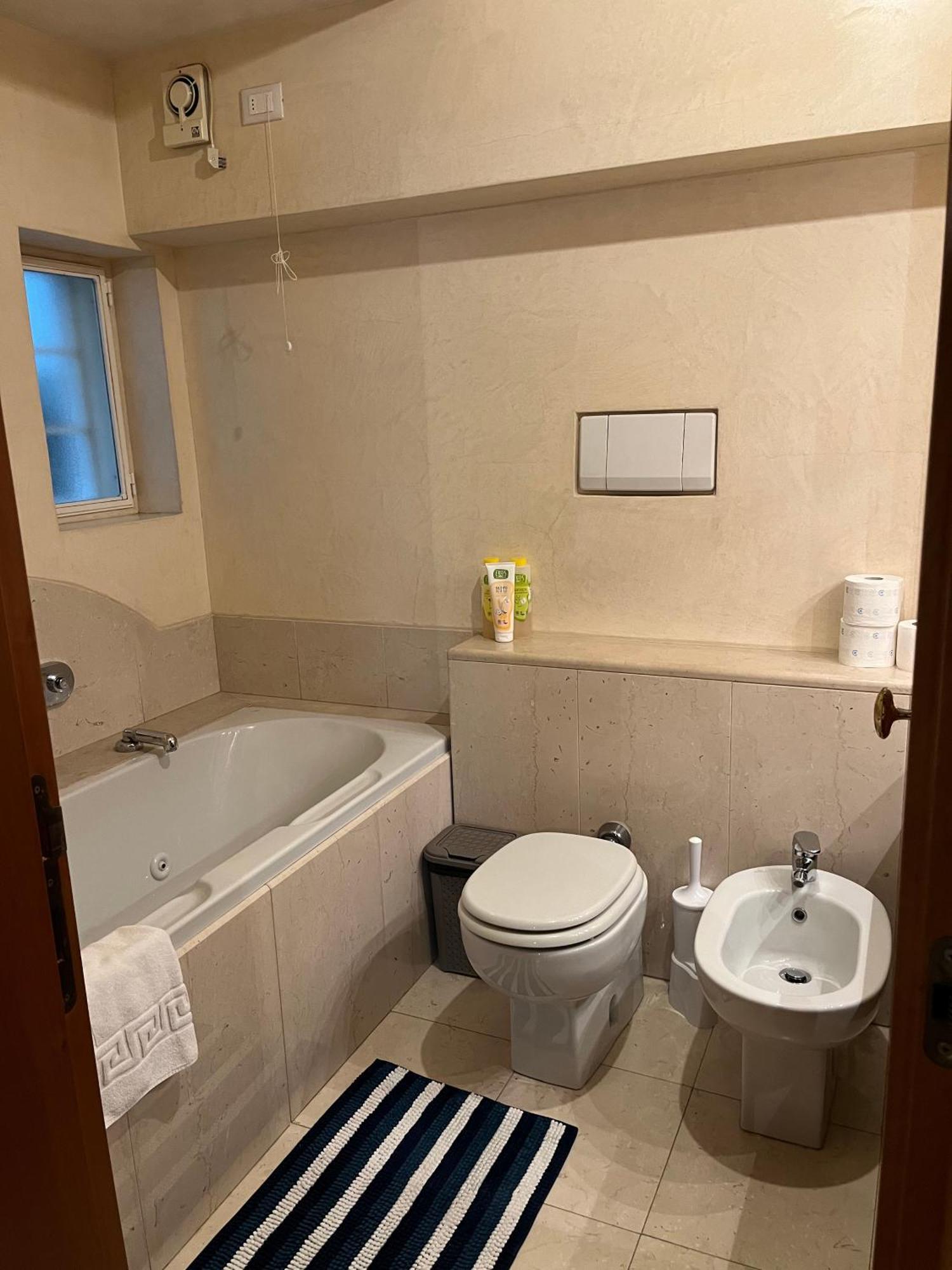 Il Campanile Apartment Vicenza Luaran gambar