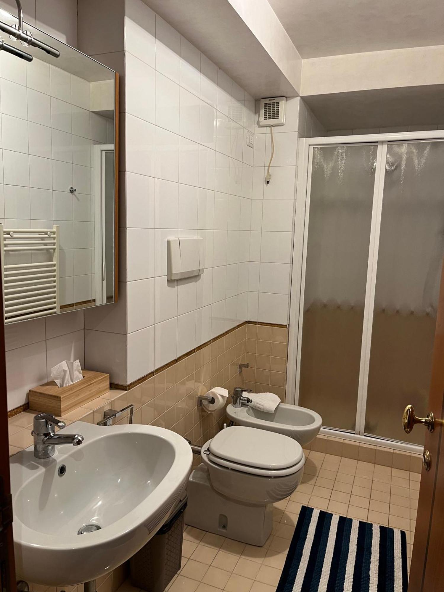 Il Campanile Apartment Vicenza Luaran gambar